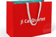 礼品纸袋 怎样的礼品纸袋符合公司的需求呢？[永兴集团]一站式服务厂与您详谈