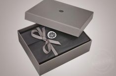 电子烟包装设计 为何天地盖+海绵的电子烟包装设计那么常见[永兴集团]